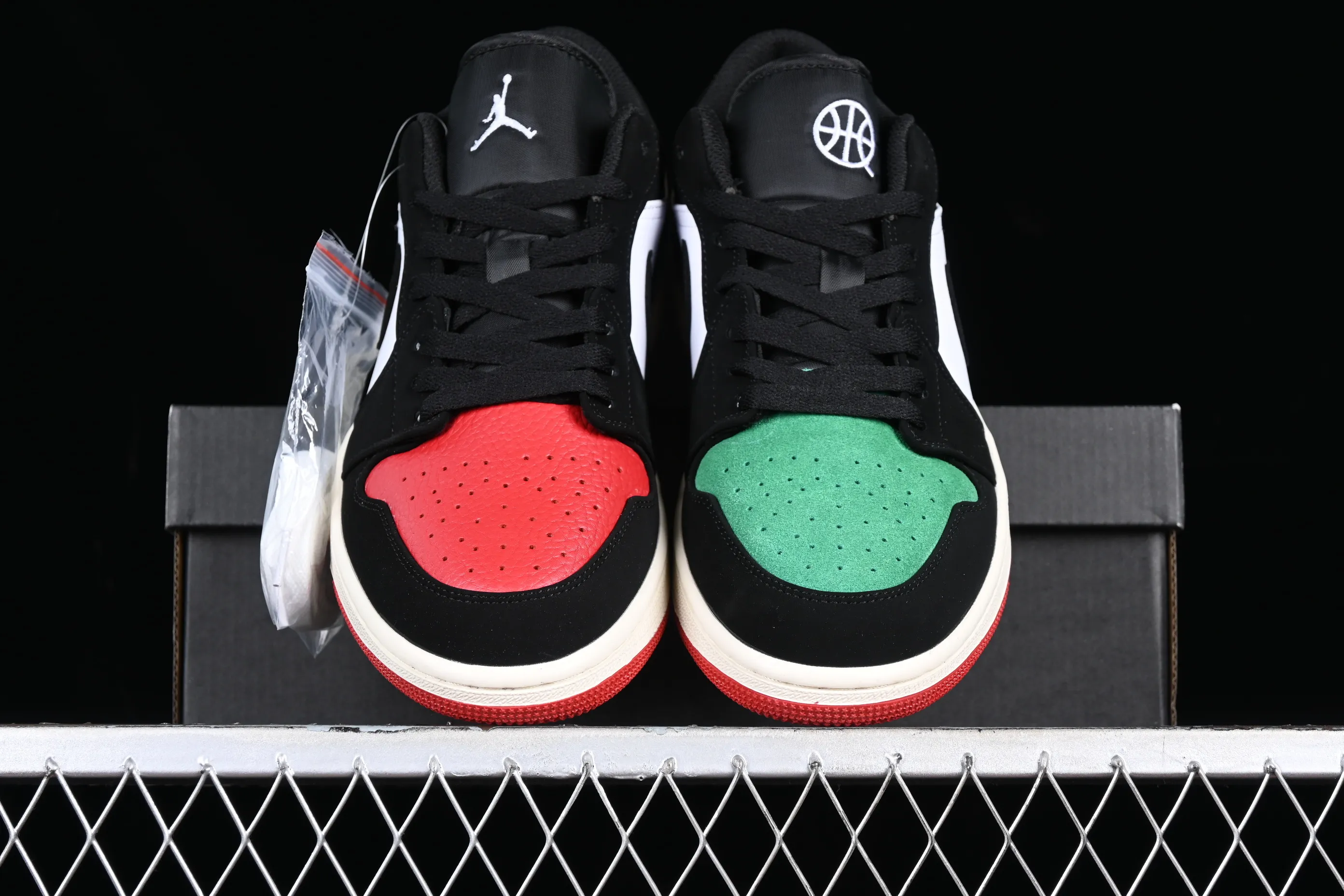 All categories Air Jordan Jordan series basketball shoes Air Jordan 1 Low Z version Air Jordan 1 Low "Quai 54" AJ1 Joe 1 Championship 20th anniversary special low-top cultural casual sneakers FQ6703-100